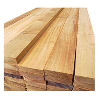 Factory Hot Selling Construction Use Cedar Sawn Wood 2x4 Clear Pine Lumber
