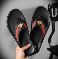 Factory Flat Flip Flops in Men Slippers Comfortable Flip Flops Flip-Flops Slippers Small Bee Sandals Comfortabl