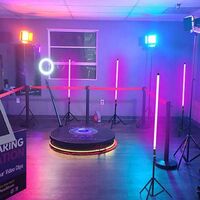 Best selling 360 booth lighting tripod pole battery powered color changing LED light for 360 photo booth
