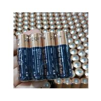Disposable LR6 1.5V AA alkaline batteries with up to 10-year life