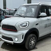2022 2022 new cute electric mini car with four seats