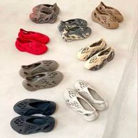 Yeezy Custom Brand Sandals Slippers Mixed Color Cheap Stock Yeezy Slippers