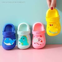 New soft and safe student sandals clogs non-slip cute children's beach sandals cartoon dinosaur duck whale clogs