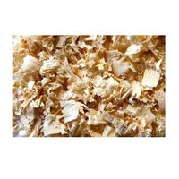 Wholesale good price Vietnamese wood shavings/wood shavings for poultry bedding/pine wood sawdust for animal bedding