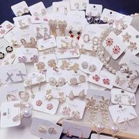1kg 120-160 pairs mixed earrings for sale by weight bulk jewelry supplier China Yiwu jewelry wholesale