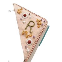 26 Letters Hand Embroidered Bookmarks Page Corner Felt Triangle Handmade Stitched Corner Bookmark Unique Cute Flower Embroidery